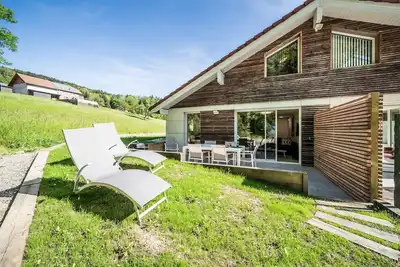 Image de Appartement 'Mont Blanc Spa-terrasse Privatisés' avec terrasse privée, jardin privé et Wi-Fi