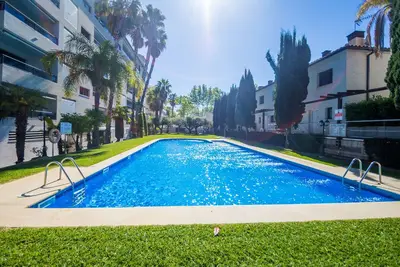 Image de Maison de vacances 'Casa Mistral' avec piscine partagée, Wi-Fi et climatisation