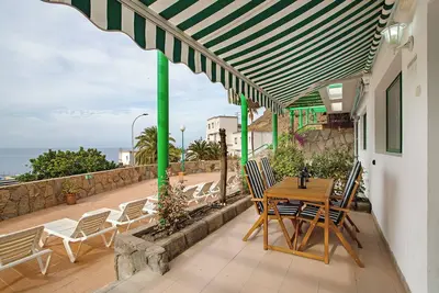 Image de Appartement de vacances 'Casa Los Veleros F1' avec vue sur mer, Wi-Fi et climatisation