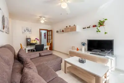 Image de Appartement 'Apartamento Centrico En Churriana' avec Wi-Fi et climatisation