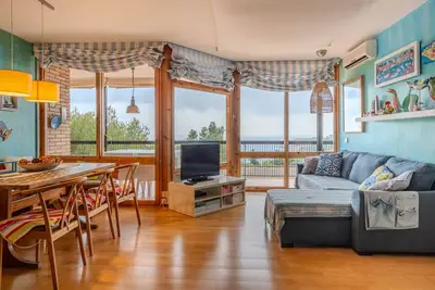 Image de Appartement 'S'agaro' avec piscine partagée, Wi-Fi et climatisation