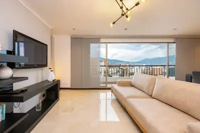 Image de Spectacular 3br flat with great view close to Provenza