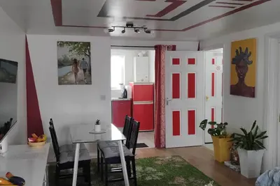 Image de Captivating 3-Bed Apartment in Romford