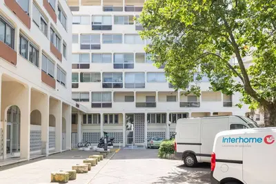 Image de Bel appartement pour 2 personnes avec piscine, Wifi, Tv, animaux admis et parking