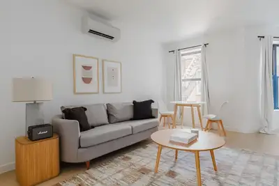 Image de Remarkable Williamsburg 2br w/ W/D & Virtual Doorman, by Blueground