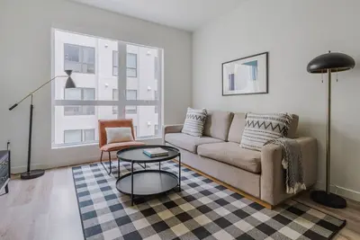 Image de Unbelievable Hayward 2br w/ Pool & Gym, near Bart, by Blueground