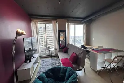 Image de Paris Styled Downtown Loft