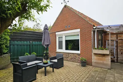 Image de Vacation home 'logeerhuis' for rent in Gapinge for 4 persons and 2 dogs!