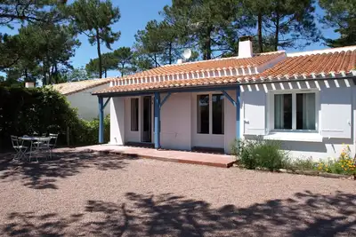 Image de Maison 3 Chambres avec Jardin et Wi-Fi à 10 min de la Plage, Quartier Calme, Animaux Acceptés
