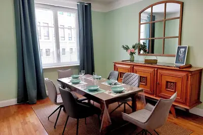 Image de Appartement ancien rénové et spacieux à louer