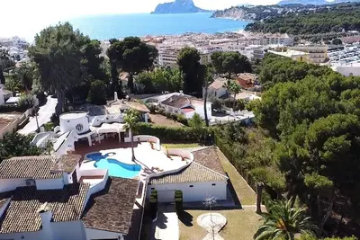 Villa de luxe avec piscine privée à 500m de la plage à Moraira, Costa Blanca