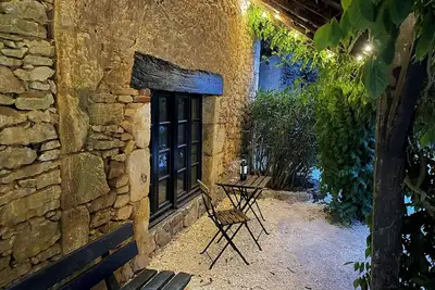 Image de Calm, relaxing Gite in refurbished French Barn with exclusive use of great pool