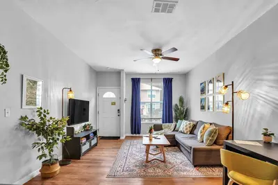 Image de Blissful Haven - Updated & Fully Equipped Condo
