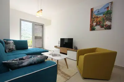 Image de Luxury 1 bedroom apartment with cozy garden