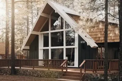 The 1975 - Sunday Free