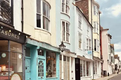 Stay at My Place in Hastings Old Town