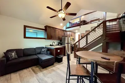 Image de Brand New! Lake Chatuge Tiny Home in the Heart of Hiawassee