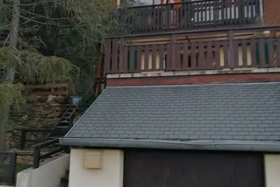 Image de Haut de Chalet Le Bois de Cerf, Animaux Acceptés en Lisière de Foret