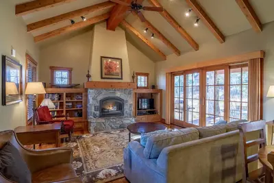 Image de Peaceful Cottage with Private Hot Tub