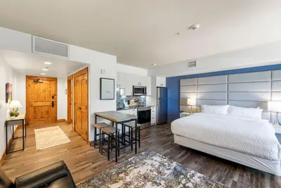 Image de Show Me Studio Condo The Lodge at Osprey Meadows Tamarack Resort