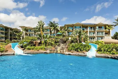 Image de Waipouli B103 just got a spring makeover! 2br/3ba/4bd ready for Kauai adventure!