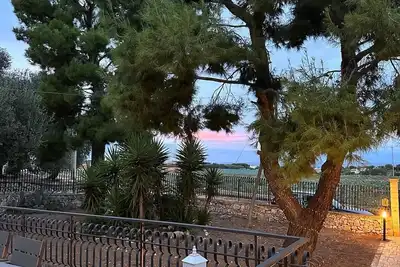 Image de Casa Padronale Immersa Nella Campagna tra Ulivi e Pini Marittimi