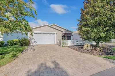 Image de Beautiful 2/2 Patio Villa in Sabal Chase with golf cart-pet friendly