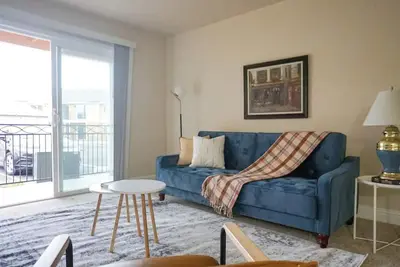 Image de Sleepover: Modern 1bd/1ba + Balcony - Okc\n
