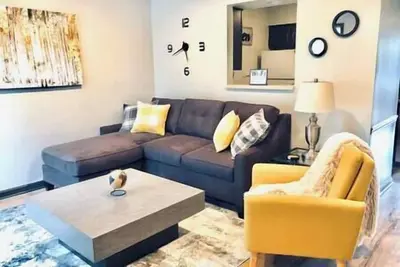 Image de Beautiful Riverfront Condo in Downtown Nashville