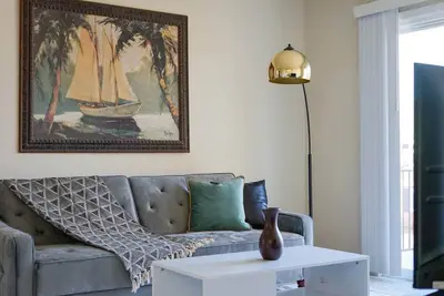 Image de Sleepover: Prime 1bd/1ba + Balcony- Okc\n