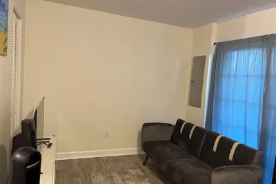 Image de Private room with study and bath