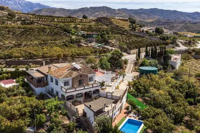 Image de Magnifique maison de 5 chambres à.