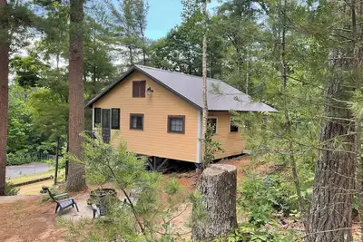 Image de Dove Cabin up in the Trees