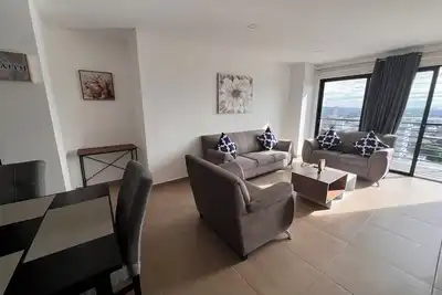 Image de Condo: The Flats La Vista - El Salvador del Mundo: Cozy 3 Bedroom, 3 bathroom.