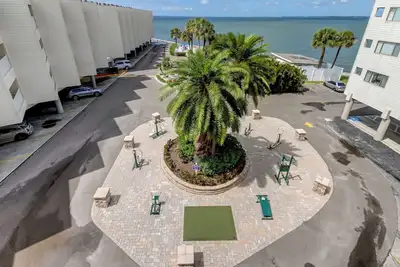 Image de Sailport Waterfront Condo\nRocky Point, Tampa, Florida - near Tampa Airport.