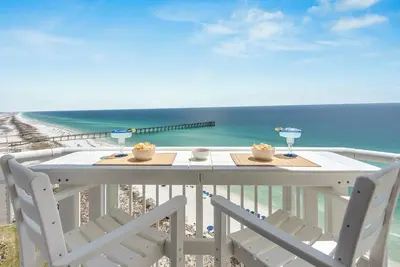 Image de Penthouse Paradise at The Pearl!