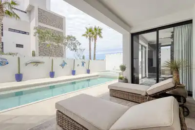 Image de Luxury Condo in Vista Del Arco w/ Pool & Jacuzzi