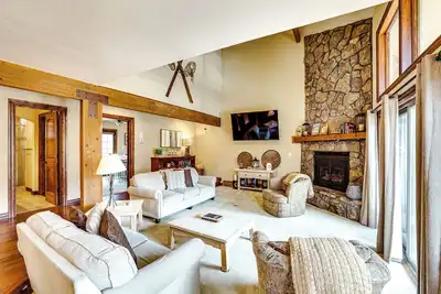 Image de Private Sauna & Mtn Views: Keystone Townhome!