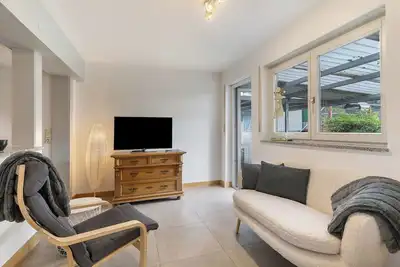 Image de Appartement \"Fewo Max\" avec terrasse partagée, balcon et Wi-Fi