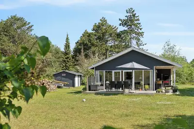 Image de Beautifully renovated summer house.