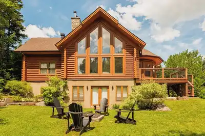 Image de Fiddler Lake Resort : Pool, Lake Access & Hot Tub