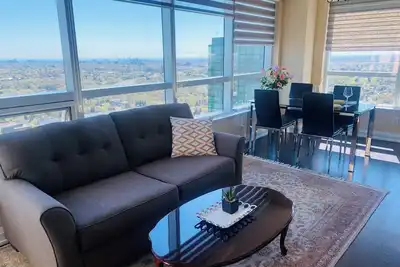 Image de Furnished business apartment with view & amenities  - monthly rental only