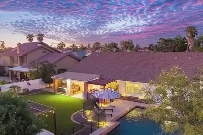 Image de Family Escape w/ Spa, Pool and Fire Pit
