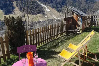 Image de Appartement dans un chalet, jardin et belle vue sur Morzine et ses montagnes