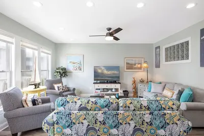 Image de Ocean Club H203 - 2br 2ba Almost Oceanfront Condo