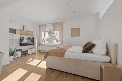 Image de Goldcream Deluxe Suite - Modern - Netflix