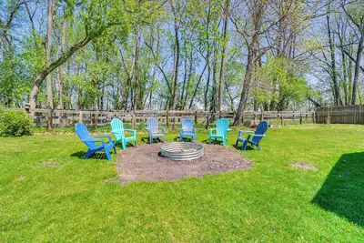 Image de White Lake Vacation Rental ~ 5 Mi to Skiing!