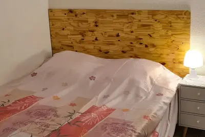 Image de Grand F1 vue mer Dans Résidence Avec Parking et Piscine