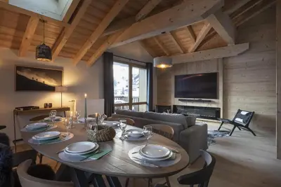 Image de Wifi, remise en forme, sauna, hammam, terrasse, balcon, parking, télévision, casier à ski, 88m²