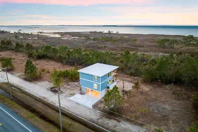 Image de ~Weekly Specials ~Bayfront retreat with stunning sunsets near Cape San Blas